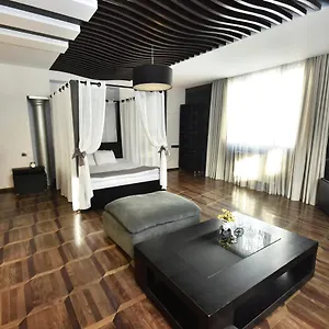 زيارة الفندق